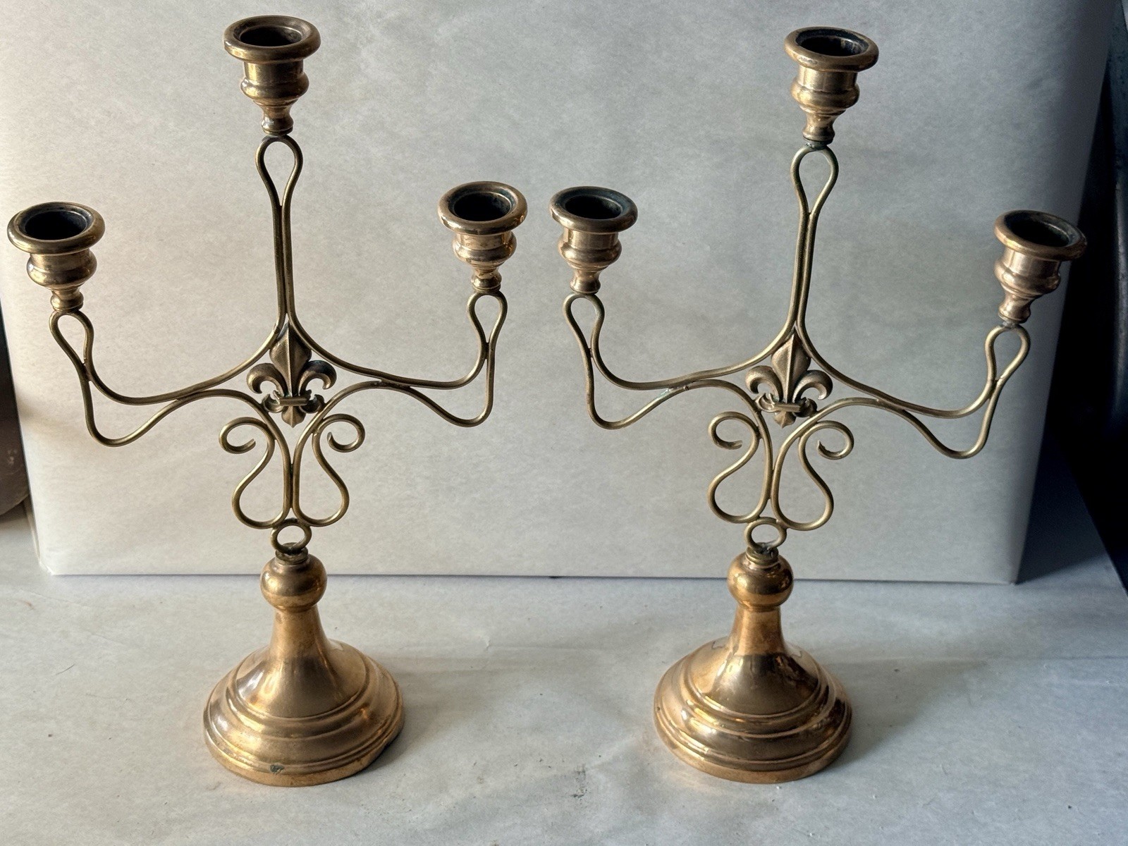 Pair of Vintage Candlesticks Fleur de Lis Design Copper Pair of Vintage Candlesticks Fleur de Lis Design Copper