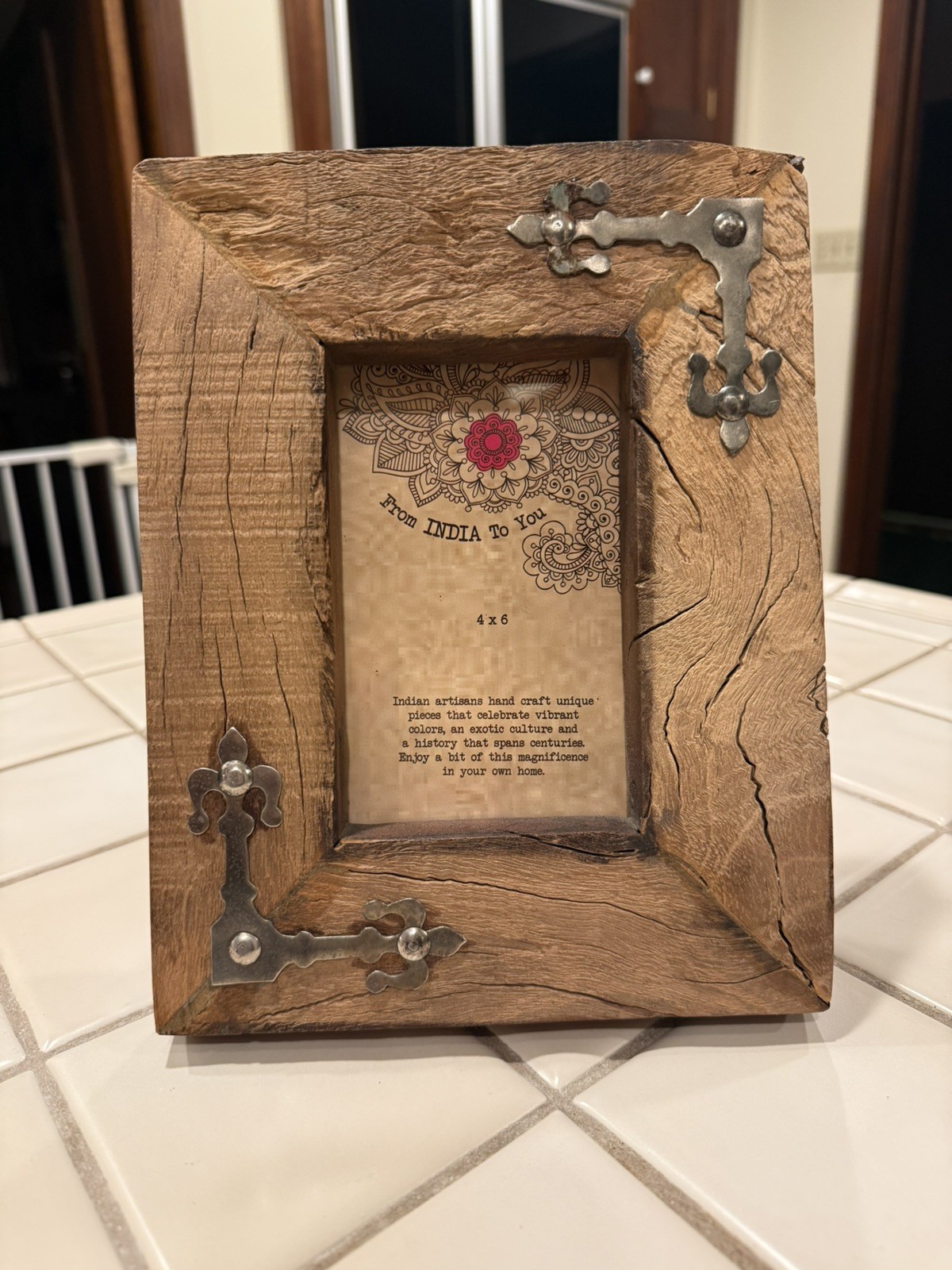 Distressed Wood Handcrafted Picture Frame Metal Corners Made In India 4x 6 NEW Distressed Wood Handcrafted Picture Frame Metal Corners Made In India 4x 6 NEW