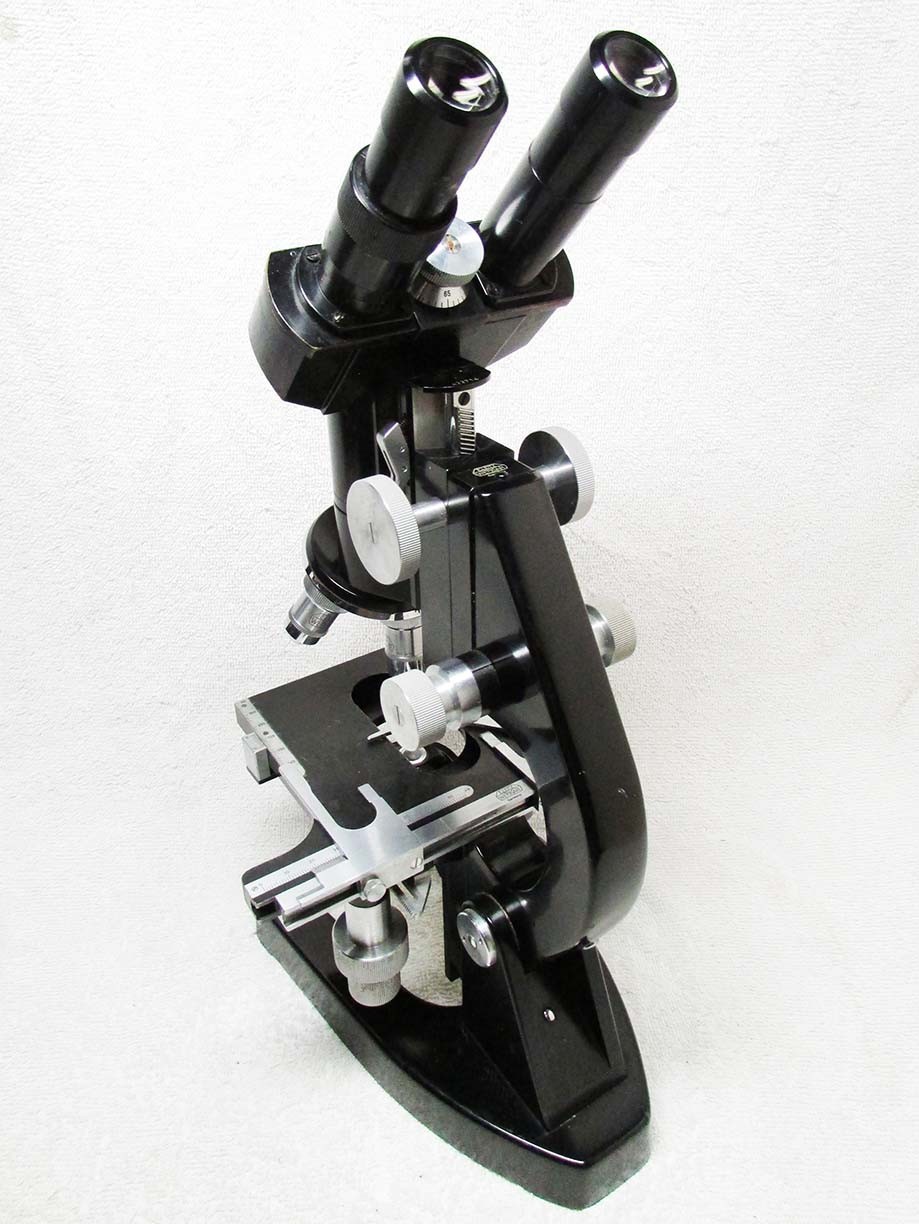 NICE Vintage LEITZ Wetzlar LEICA Scientific Binocular MICROSCOPE w/4 Lens Turret