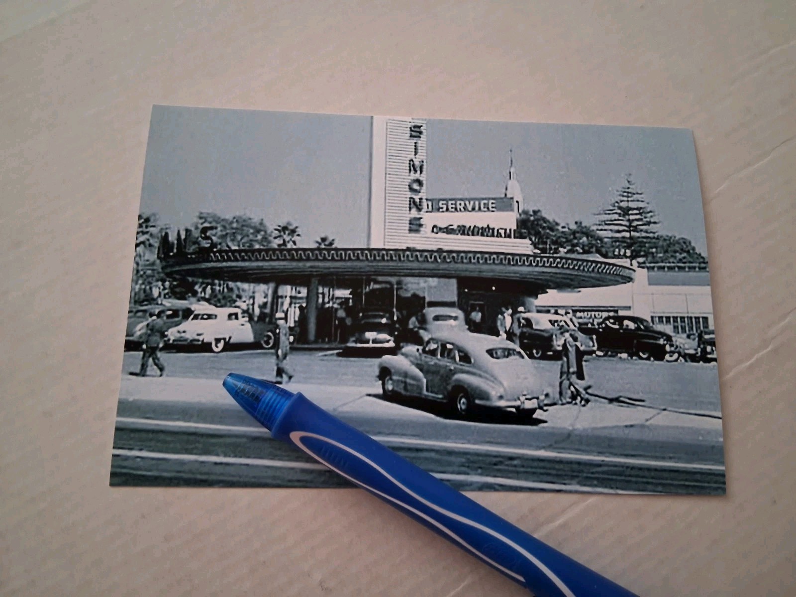 SIMON'S DRIVE-IN RESTAURANT  1940/1950s, MATTE B&W 4X6 PHOTO GREAT CARS