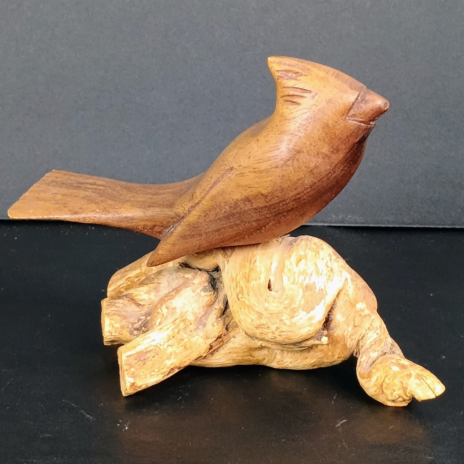 Vintage Hand Carved Bird On Driftwood Cardinal Jay 3.75\ Vintage Hand Carved Bird On Driftwood Cardinal Jay 3.75\