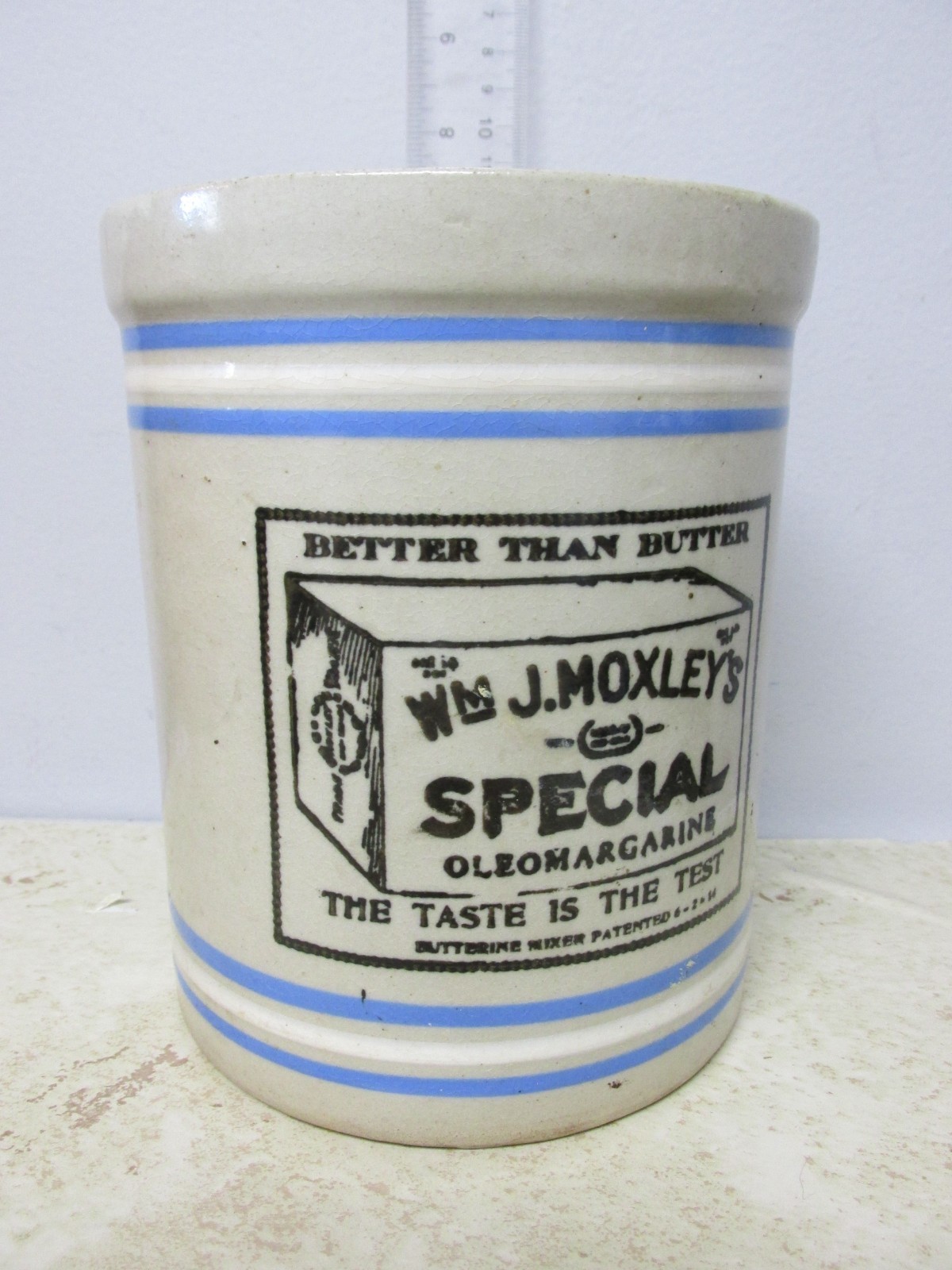 Antique Wm J. MOXLEY\'S OLEOMARGARINE Vintage Stoneware Crock Butter Margarine