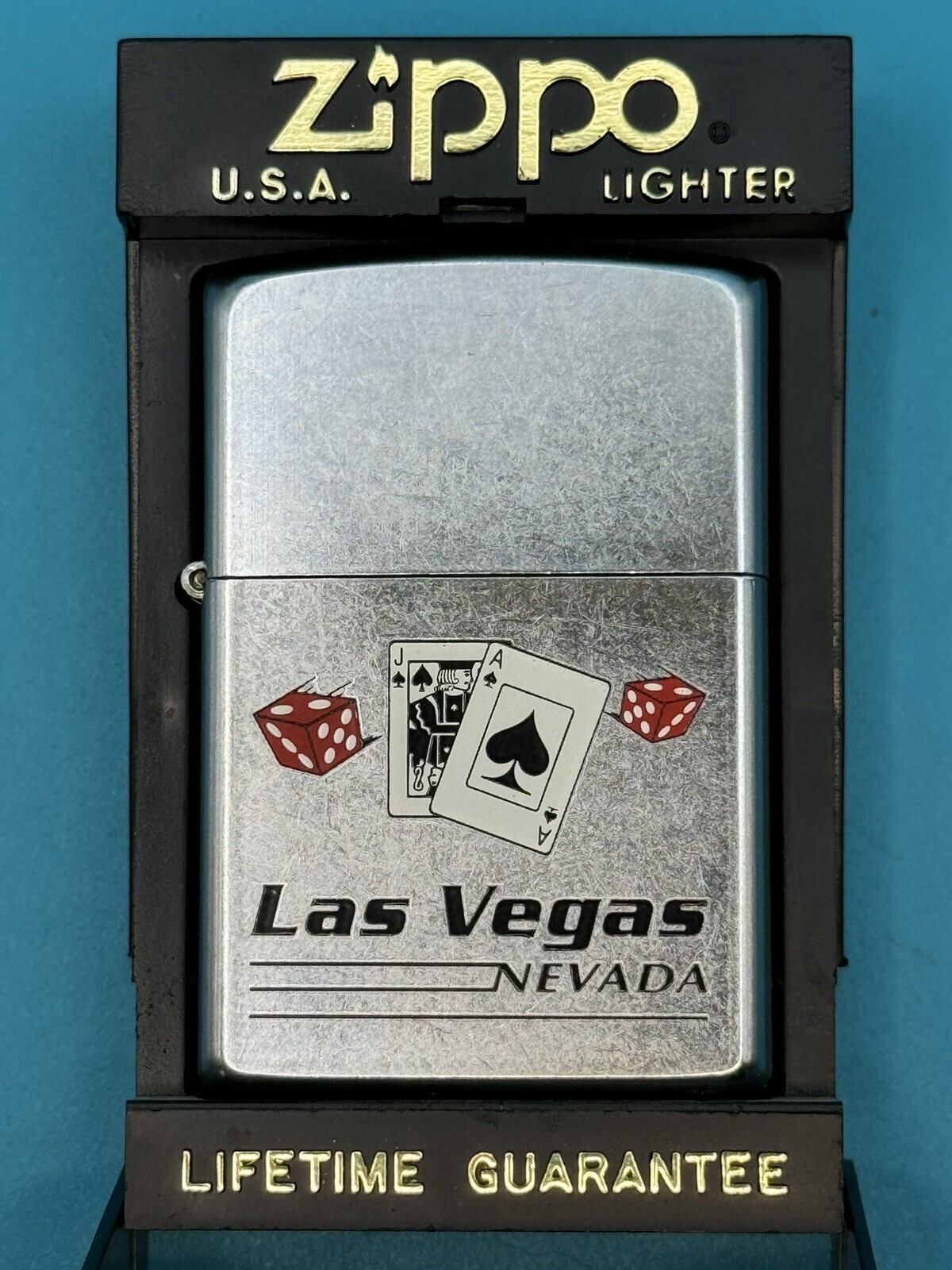 Vintage 2003 Las Vegas Nevada 21 Card Game Red Dice Chrome Zippo Lighter NEW