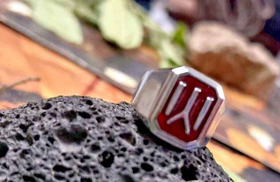Vampire Leader Haunted Hypnotic Ring Orgone Distant Hypnosis Power