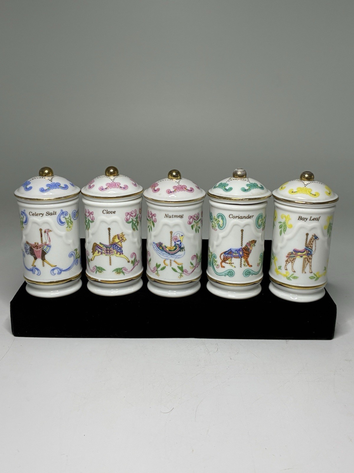 Lenox The Spice Carousel Porcelain Spice Jars Set of 5 Lenox The Spice Carousel Porcelain Spice Jars Set of 5