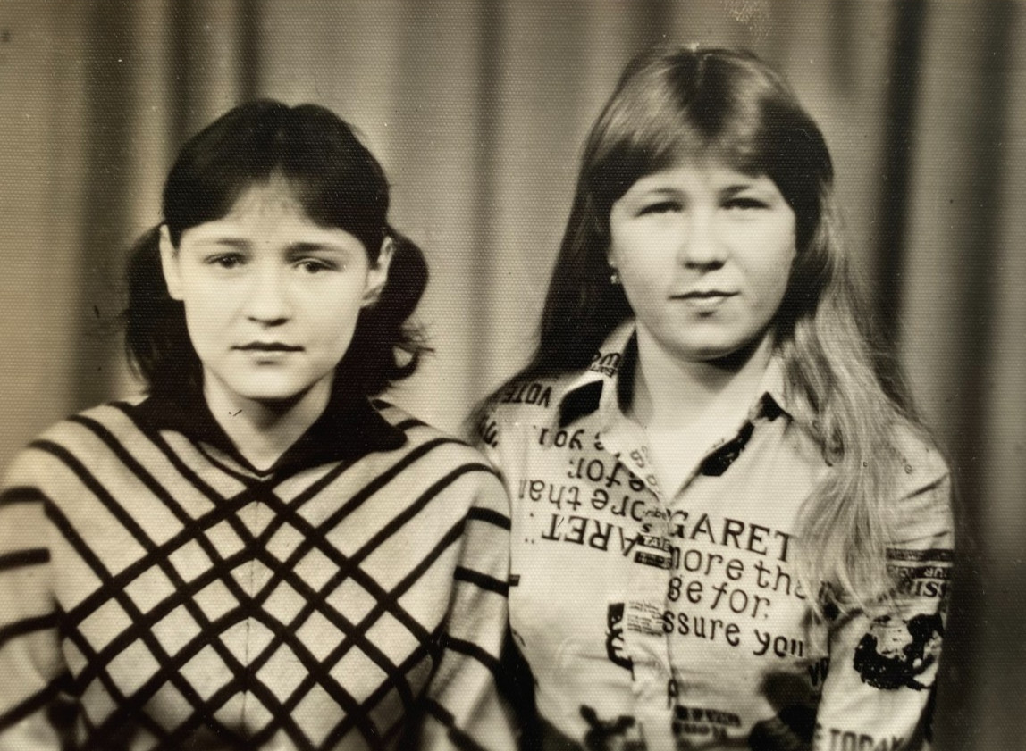 Beautiful Girls Pretty Attractive Young Women Soviet Vintage Photo USSR Portrait