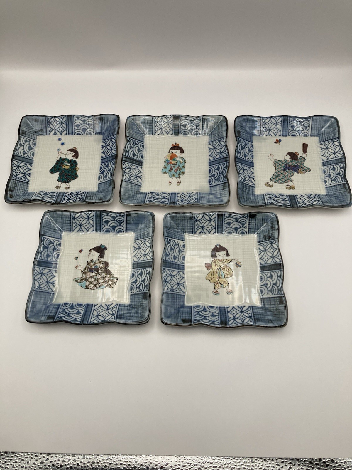Kutani Yaki Ware Dessert Plates Set 5 Japanese Children at Play 5\ Kutani Yaki Ware Dessert Plates Set 5 Japanese Children at Play 5\