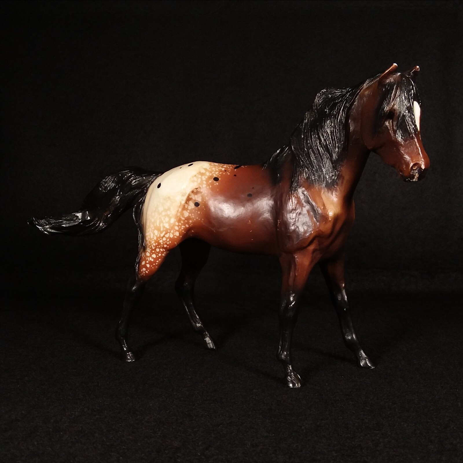 Dreamcatcher Mesteno\'s Mother - Spotted Mare 750303 - Breyer Classic Horse 2003