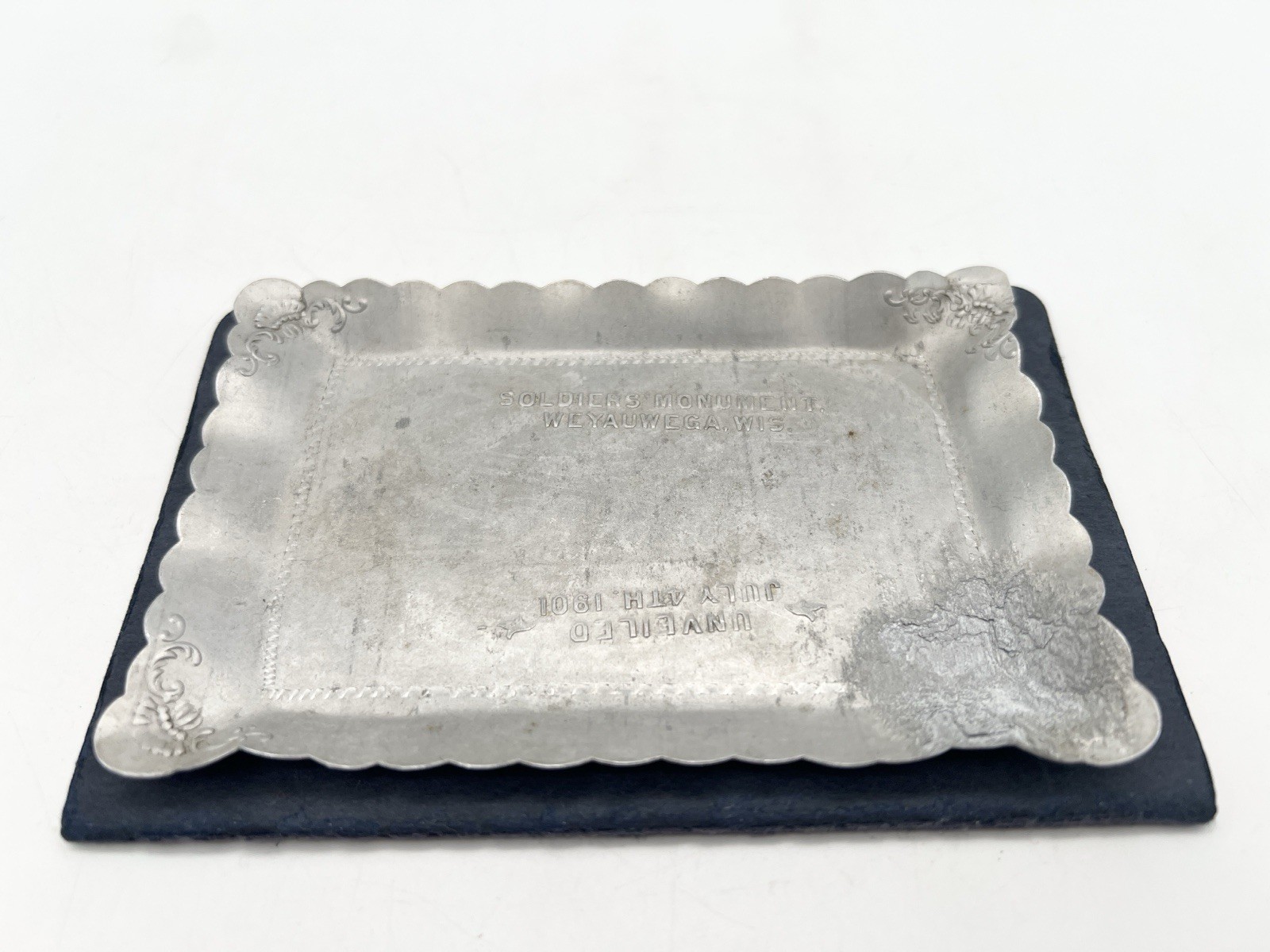 1901 Weyauwega WI Soldiers Monument Souvenir Aluminum Tray Civil War Memorial