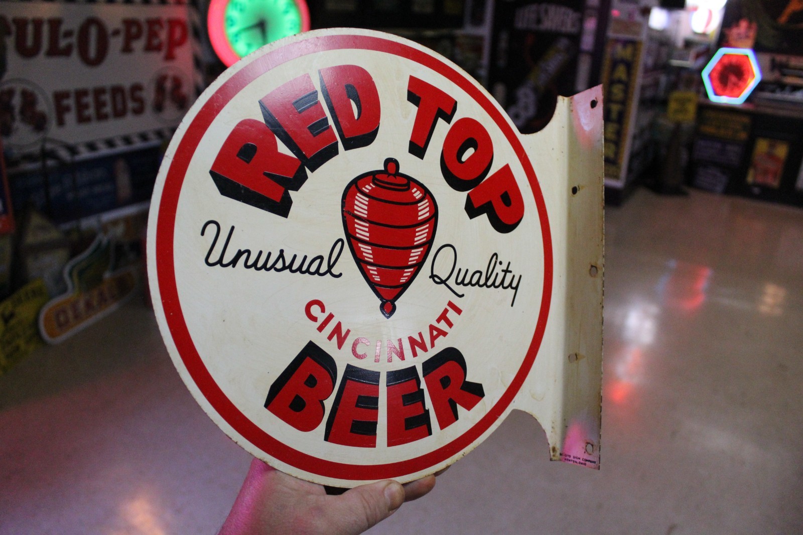 RARE 1950s RED TOP CINCINNATI BEER PAINTED METAL 2-SIDED FLANGE SIGN SPIN TOP