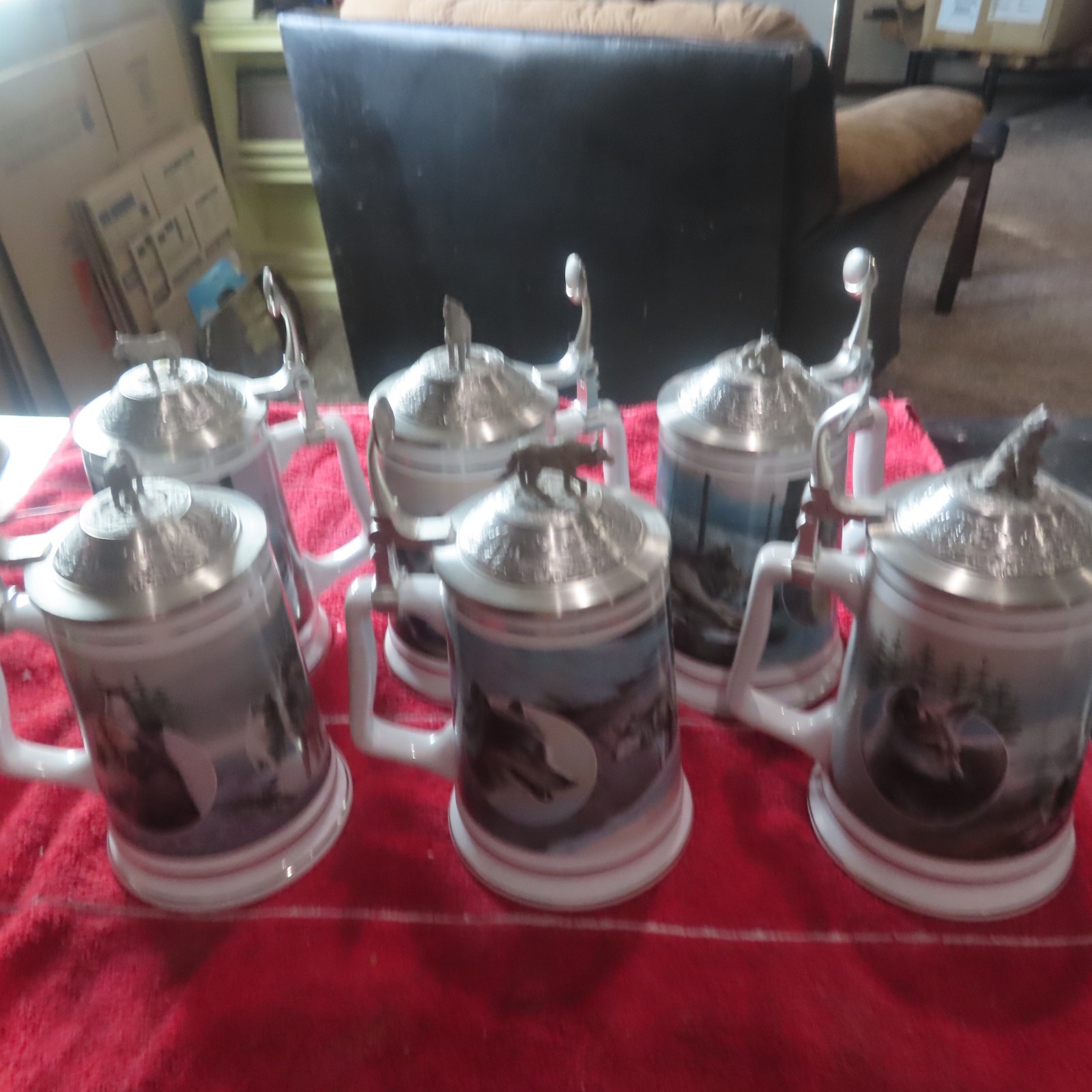 6- LONGTON CROWN WOLF STEINS