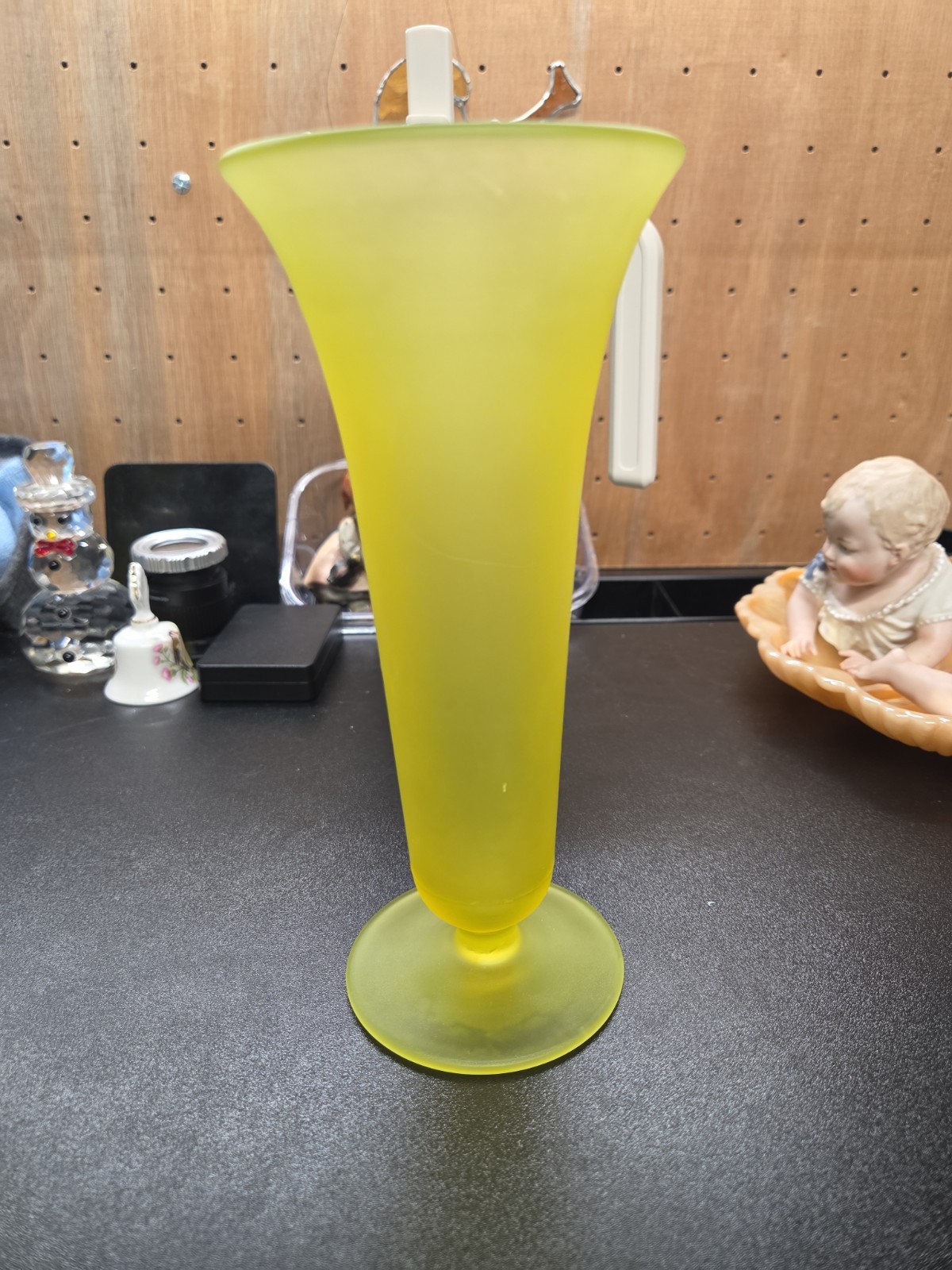 Vintage 1920s Tiffin Glass #151 Canary Yellow Satin Vaseline Uranium Glass... Vintage 1920s Tiffin Glass #151 Canary Yellow Satin Vaseline Uranium Glass...