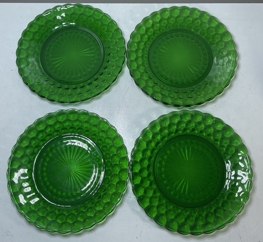 Set of 4 Anchor Hocking Emerald Forest Green Bubble Dinner Plates 9 3/8\
