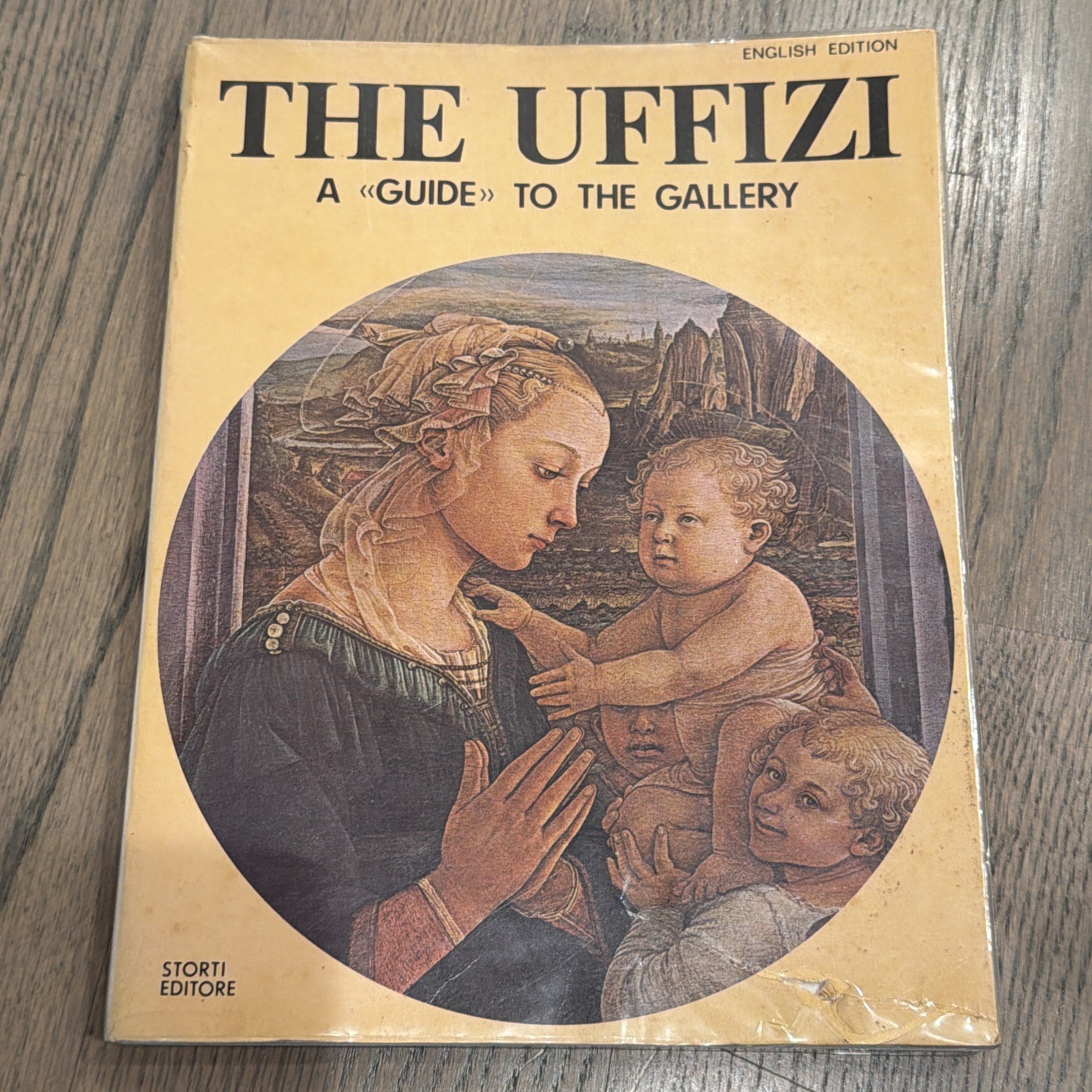 The Uffizi – A Guide To The Gallery English Edition – 1980 Vintage The Uffizi – A Guide To The Gallery English Edition – 1980 Vintage
