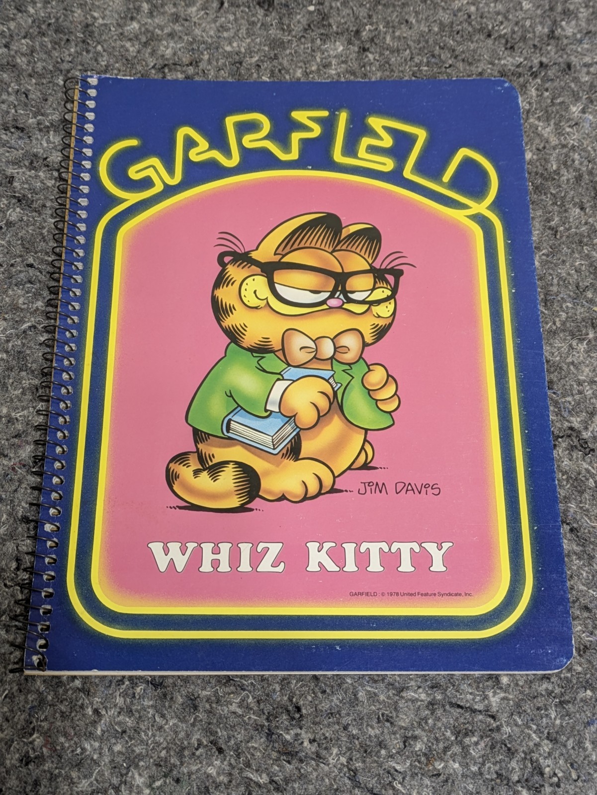 Vintage 1980\'s Garfield Whiz Kitty Glasses Mead 60 Sheet Wide Ruled Notebook 80s