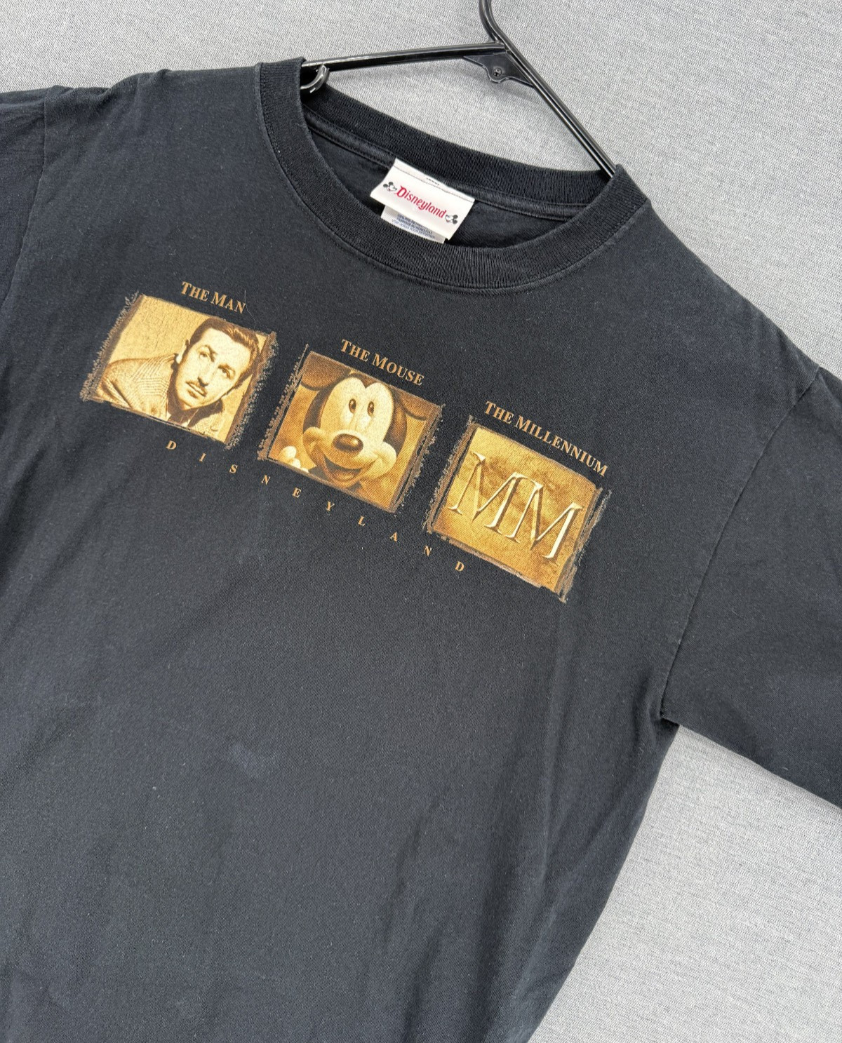 Vtg Walt Disney World The Man The Mouse The Millennium T-Shirt Mens M Tee Y2K