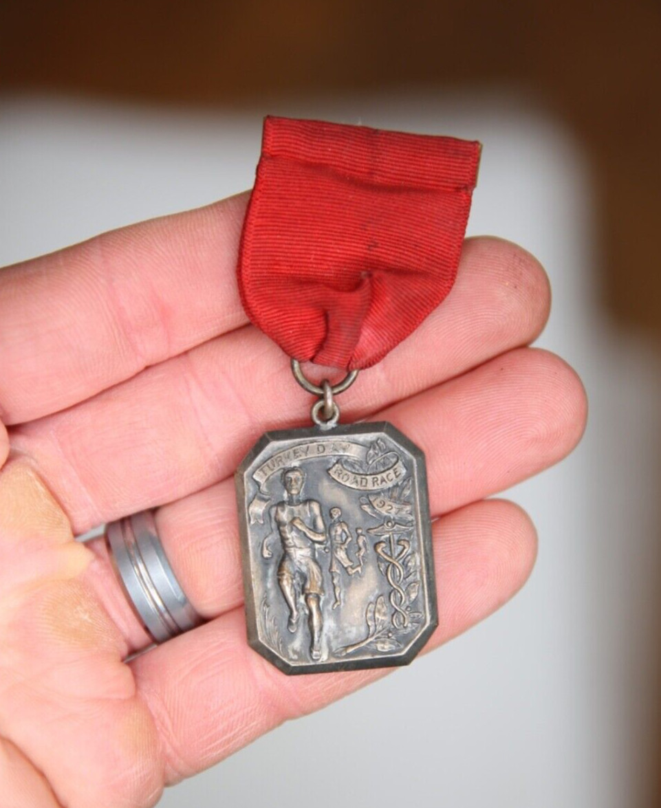 Antique Turkey Day Road Race Boston Badge Co Track Marathon Medallion award pin