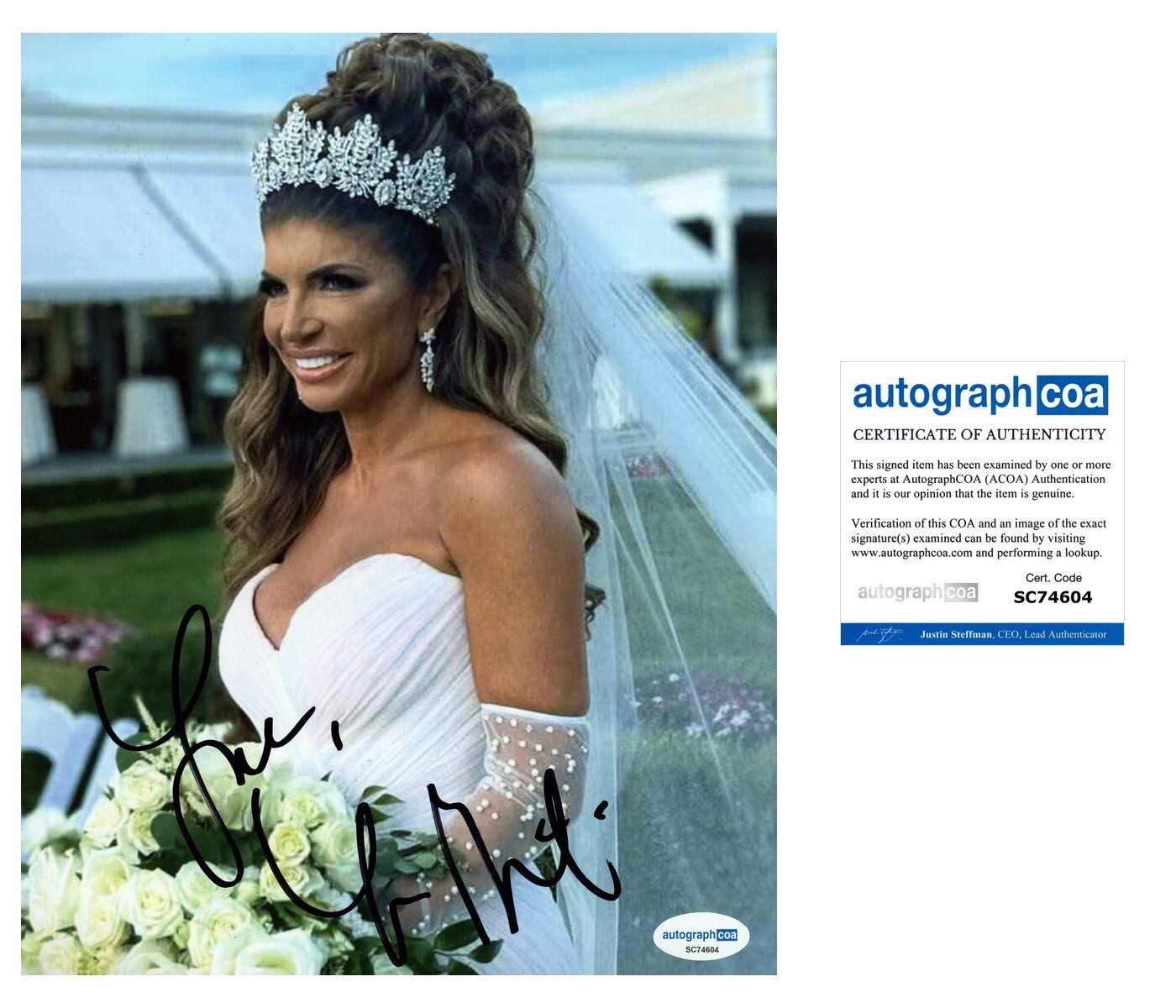 TERESA GIUDICE SIGNED REAL HOUSEWIVES OF NEW JERSEY 8x10 PHOTO - ACOA COA