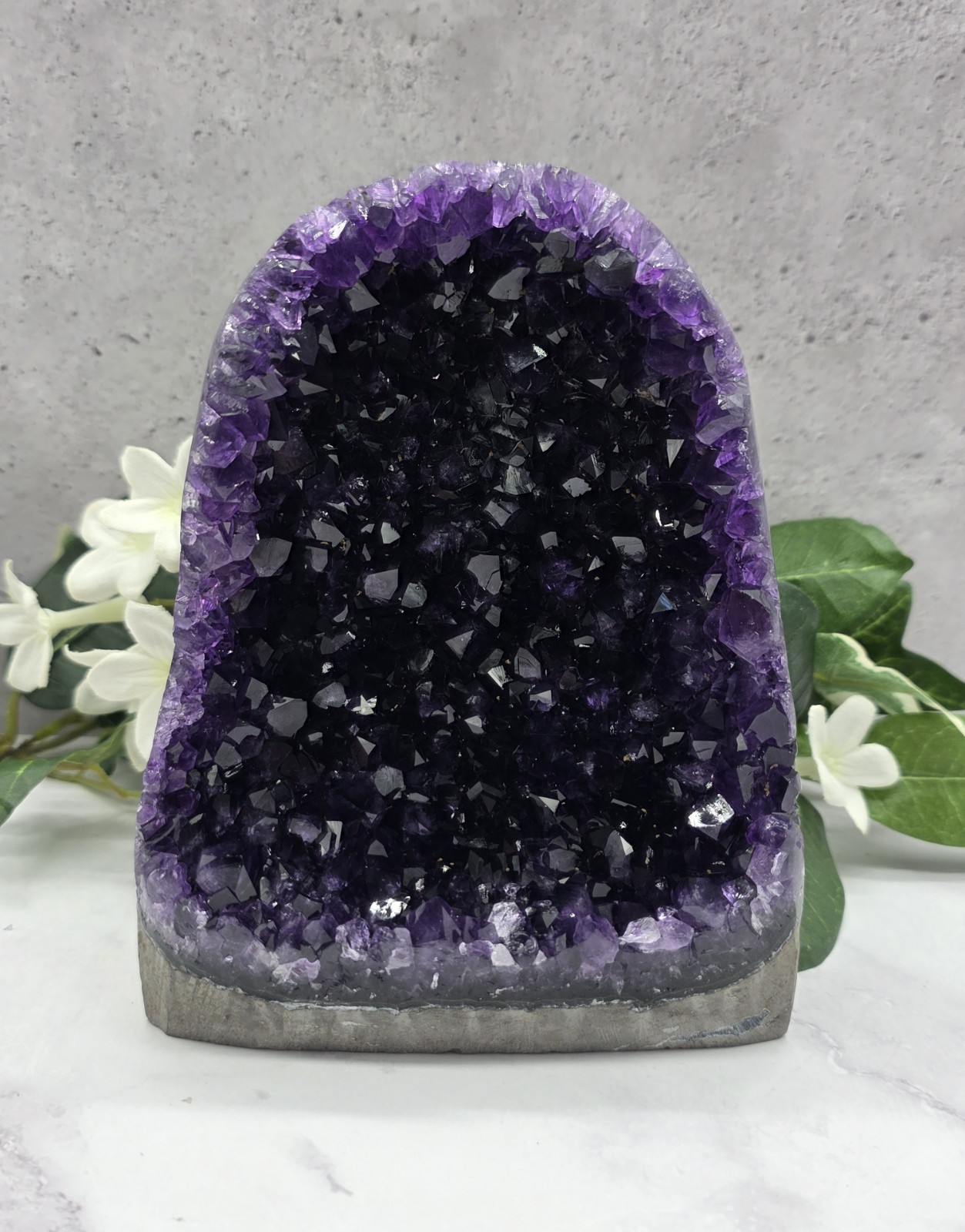 Uruguay Amethyst Cathedral 4lb 10oz Dark Purple Crystal Cave Uruguay
