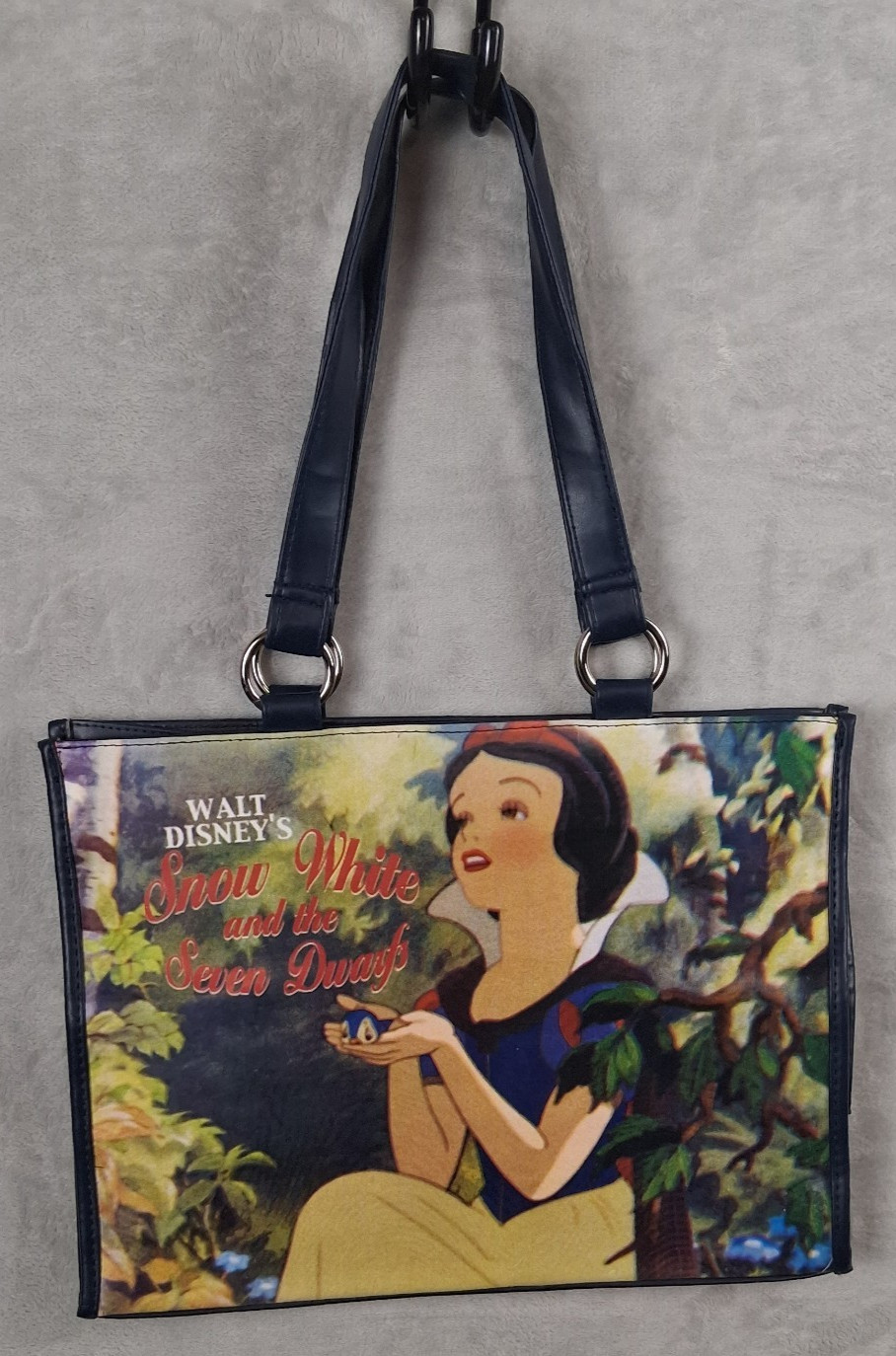 Vintage Disney Snow White Vinyl Toto Bag Shoulder Purse Snap Button Y2K 90\'s