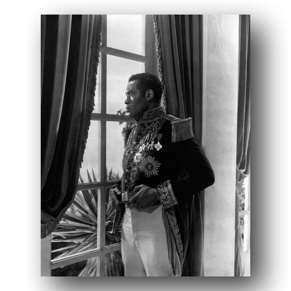 Paul Robeson Photo 8x10 Iconic Portrait Actor Singer Black And White-1