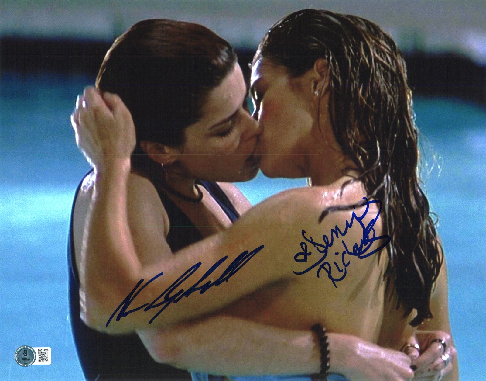 Denise Richards Neve Campbell Signed Autograph Wild Things 11x14 Photo Beckett