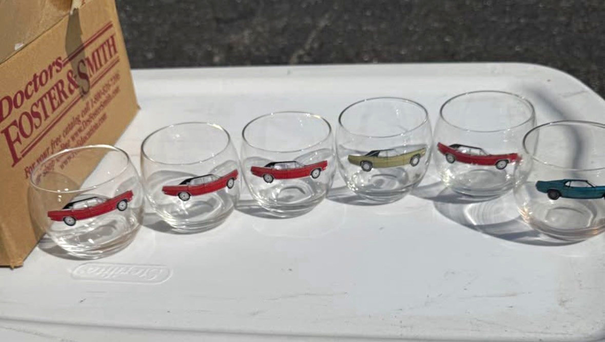 1968 Pontiac Firebird Classic Car Design Collectible Glasses Set of 6