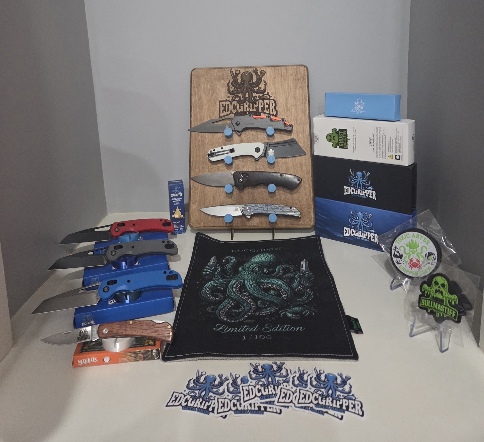 EDC GRIPPER Mega Bundle Knives and Accessories 