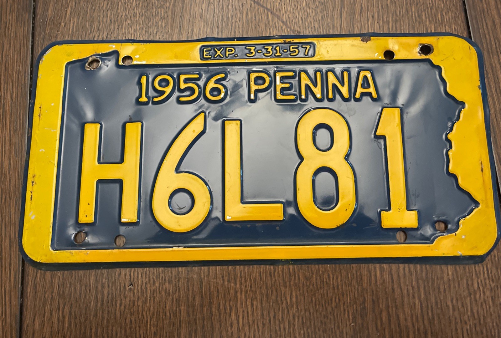 1956 Pennsylvania Penna License Plate H6L 81 PA