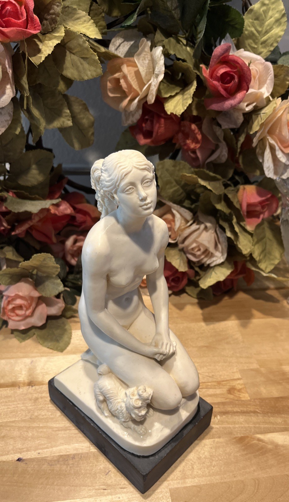 Vintage A Santini Italian Alabaster Resin Figurine Nude Kneeling With Dog