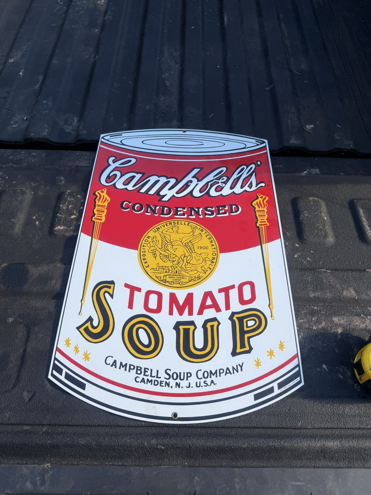 Campbell's Tomatoe Soup Porcelain Sign Campbell's Tomatoe Soup Porcelain Sign