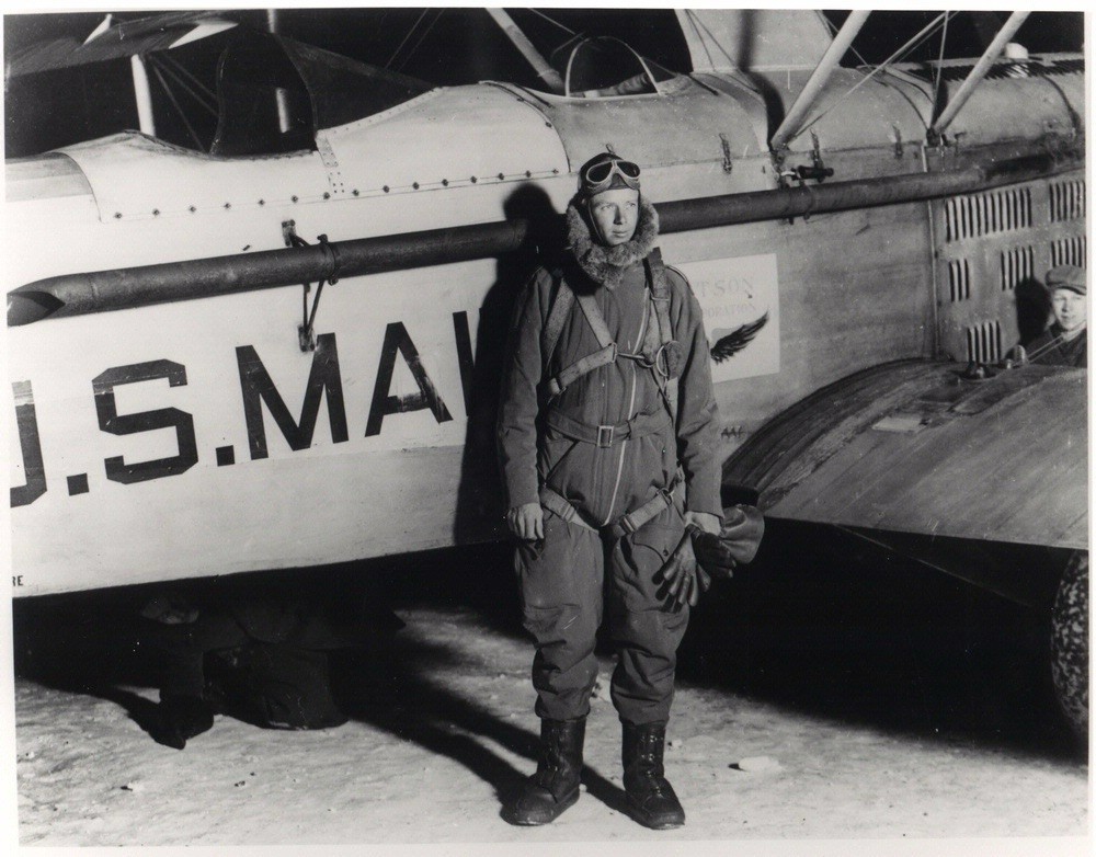 Charles Lindbergh as an airmail pilot for the Robertson Aircraft Photo 8.5x11 Charles Lindbergh as an airmail pilot for the Robertson Aircraft Photo 8.5x11