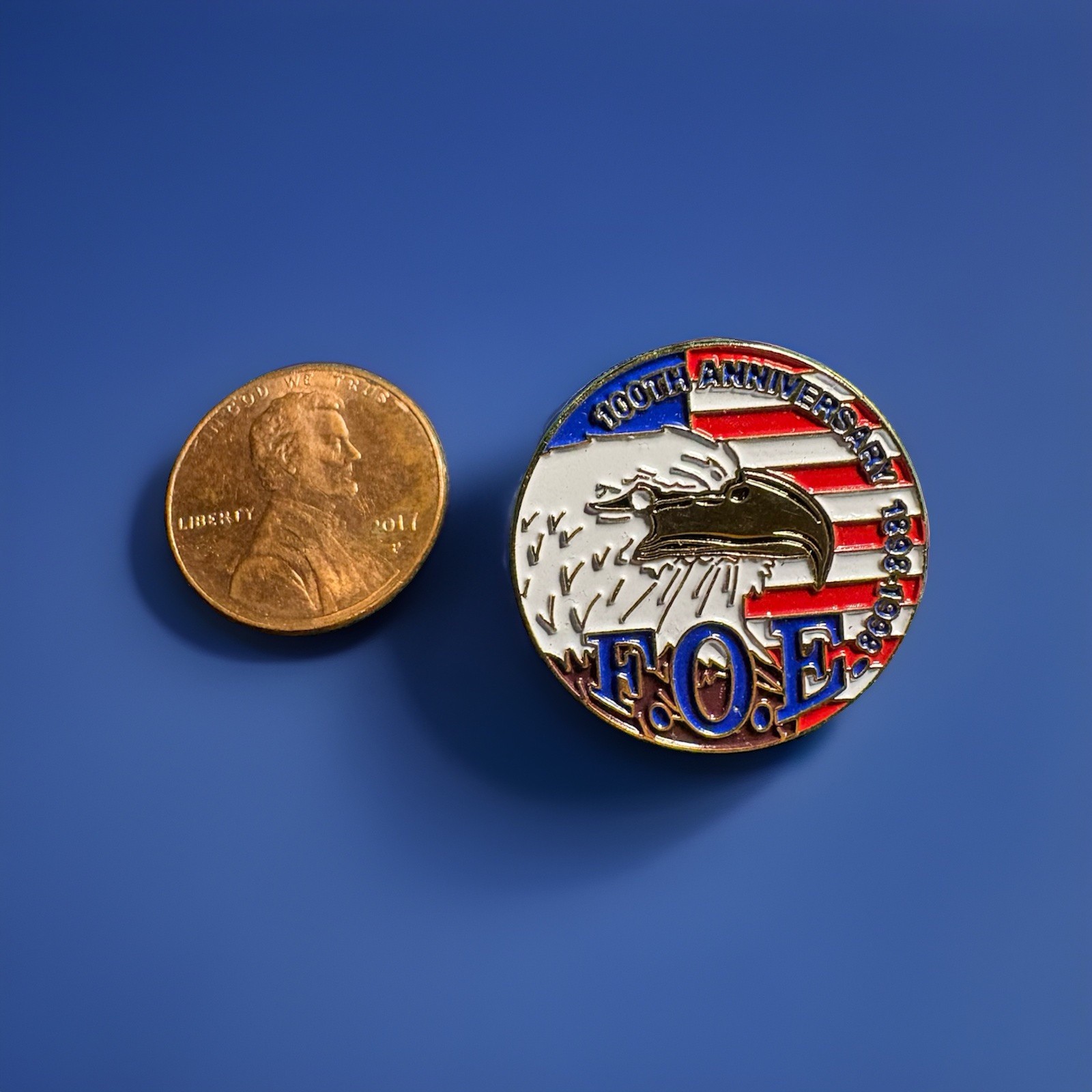 1998 Fraternal Order of Eagles FOE 100th Anniversary Centennial Pin 1898-1998J62