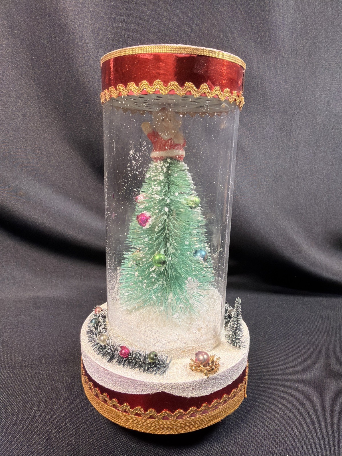 Vintage MCM Japan Rotating Bottle Brush Christmas Tree Music Box - Mica Snow Vintage MCM Japan Rotating Bottle Brush Christmas Tree Music Box - Mica Snow