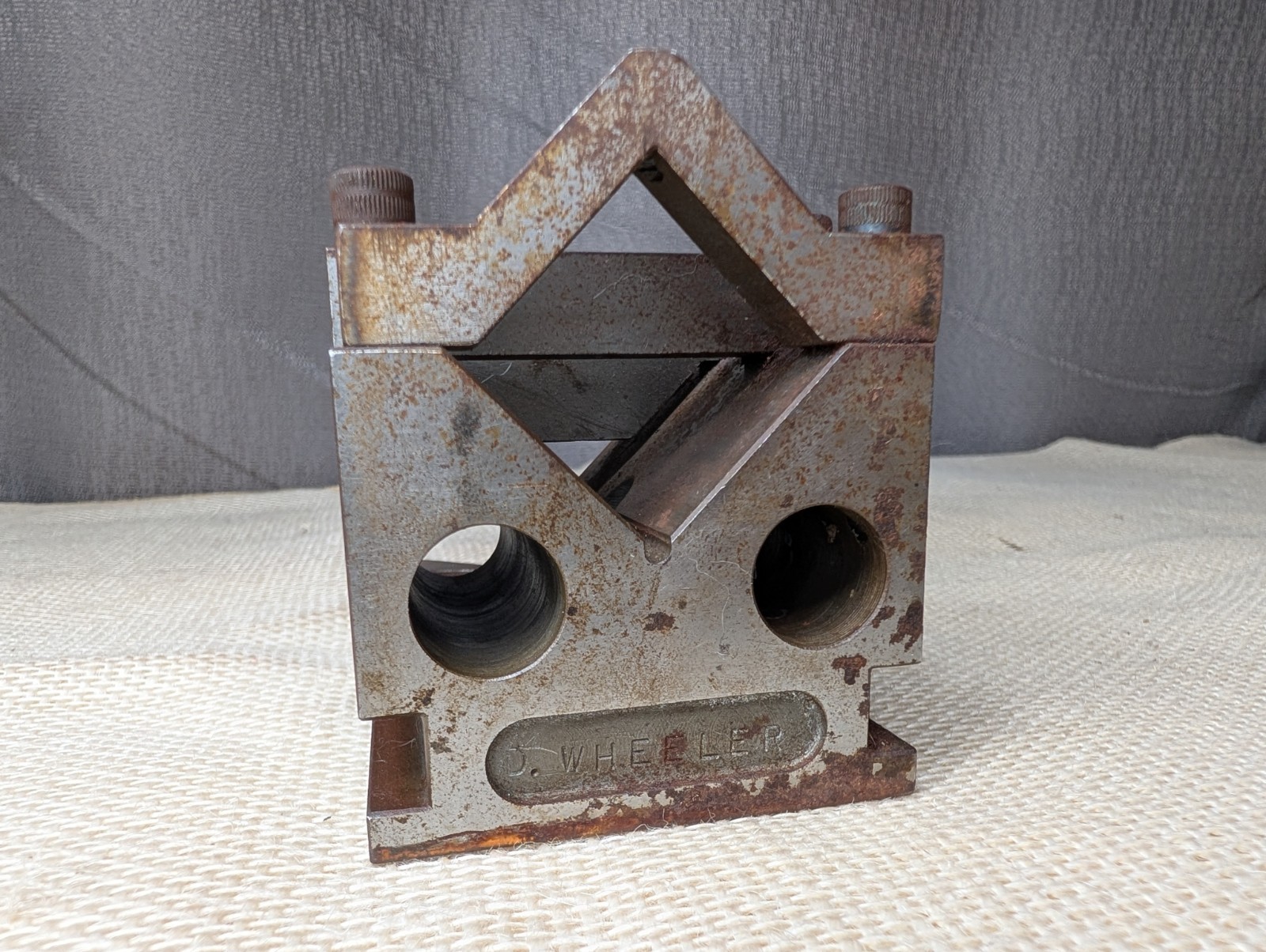 Vintage D. Wheeler Machinist V Block