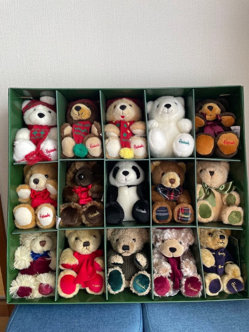 Harrods Teddy Bear 15-Piece Set with Original Box Collectible Plush