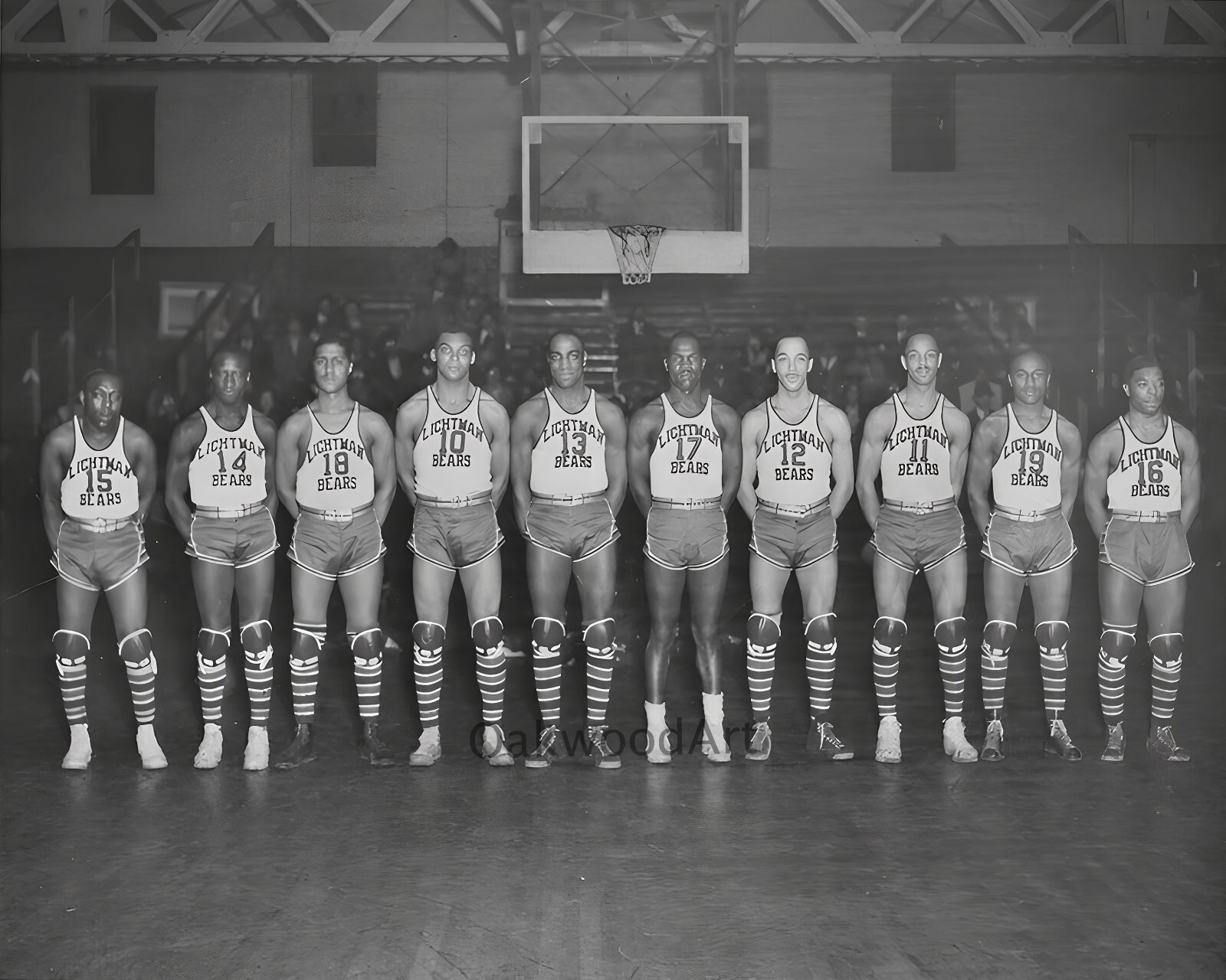1943 WASHINGTON BEARS Basketball Team with POP GATES, Vintage Photo Reprint