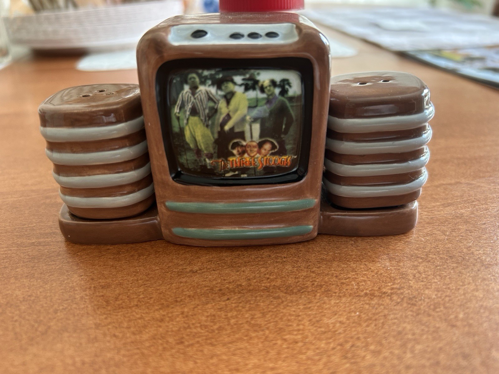 The Three Stooges Ceramic TV Salt & Pepper Shakers Shaker Set By Vandor Retired