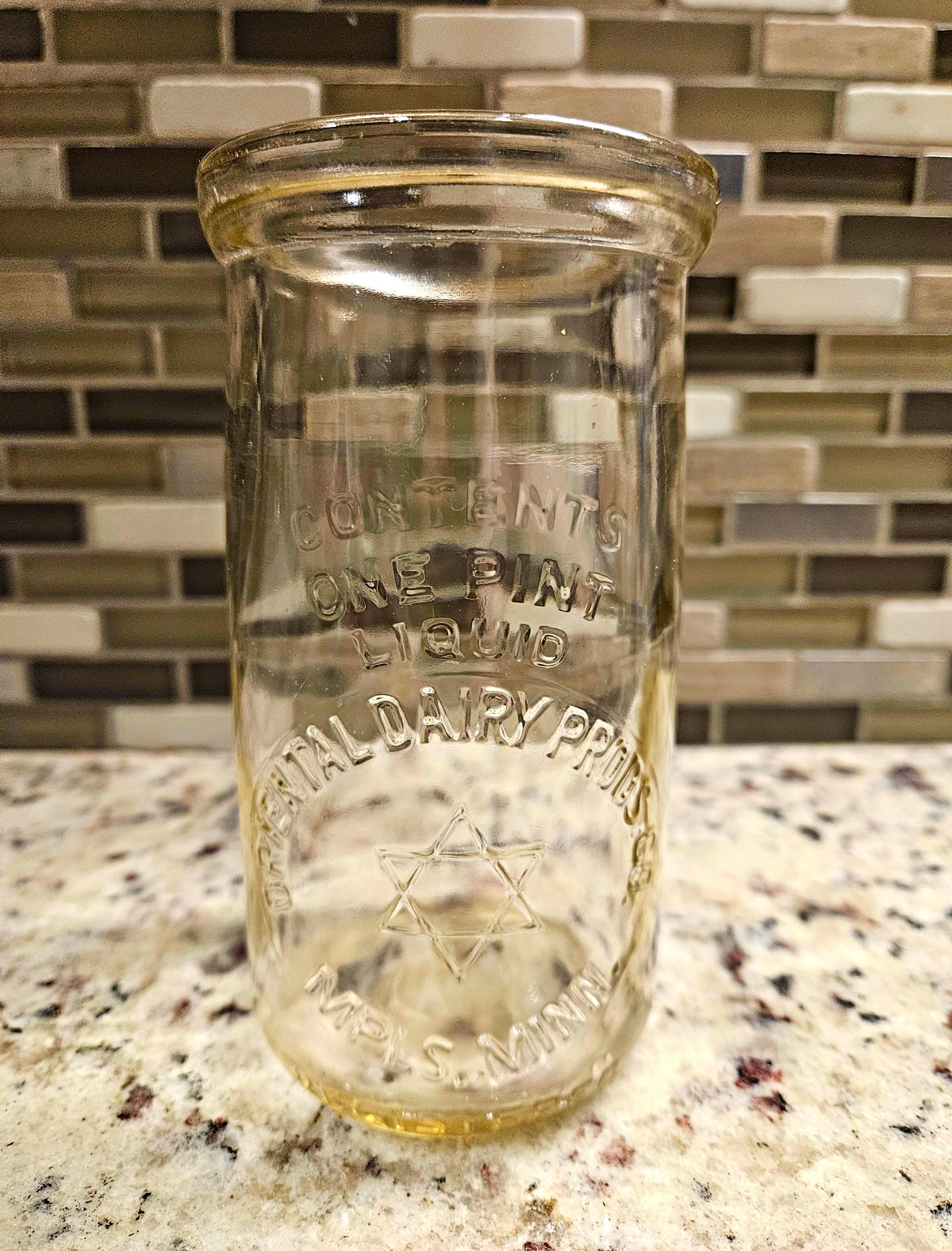 Vintage Oriental Dairy Products Co Mpls, MN Pint Glass Milk Bottle Star of David