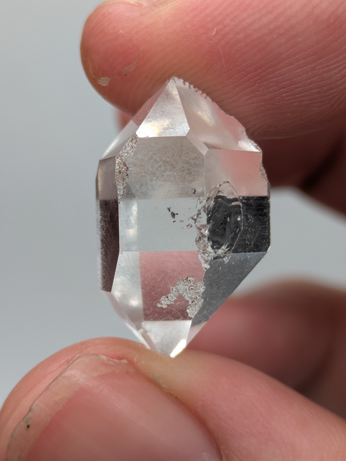 Herkimer Diamond, 3.9 grams, Middleville, Herkimer Co., New York Herkimer Diamond, 3.9 grams, Middleville, Herkimer Co., New York
