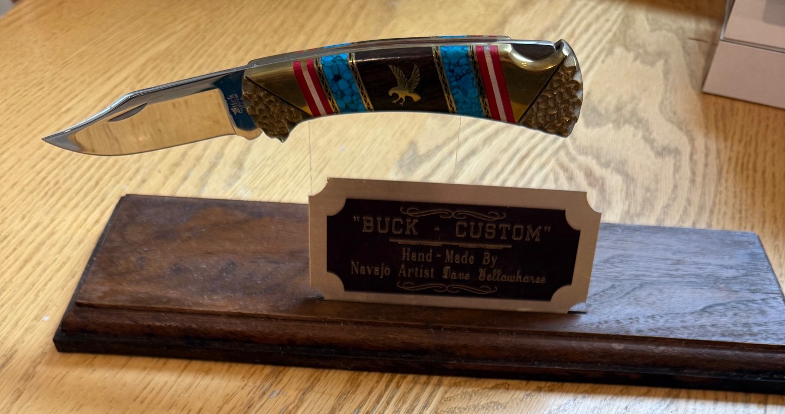 BUCK CUSTOM DAVID YELLOWHORSE 112 EAGLE KNIFE NEVER USED IN BOX  TS