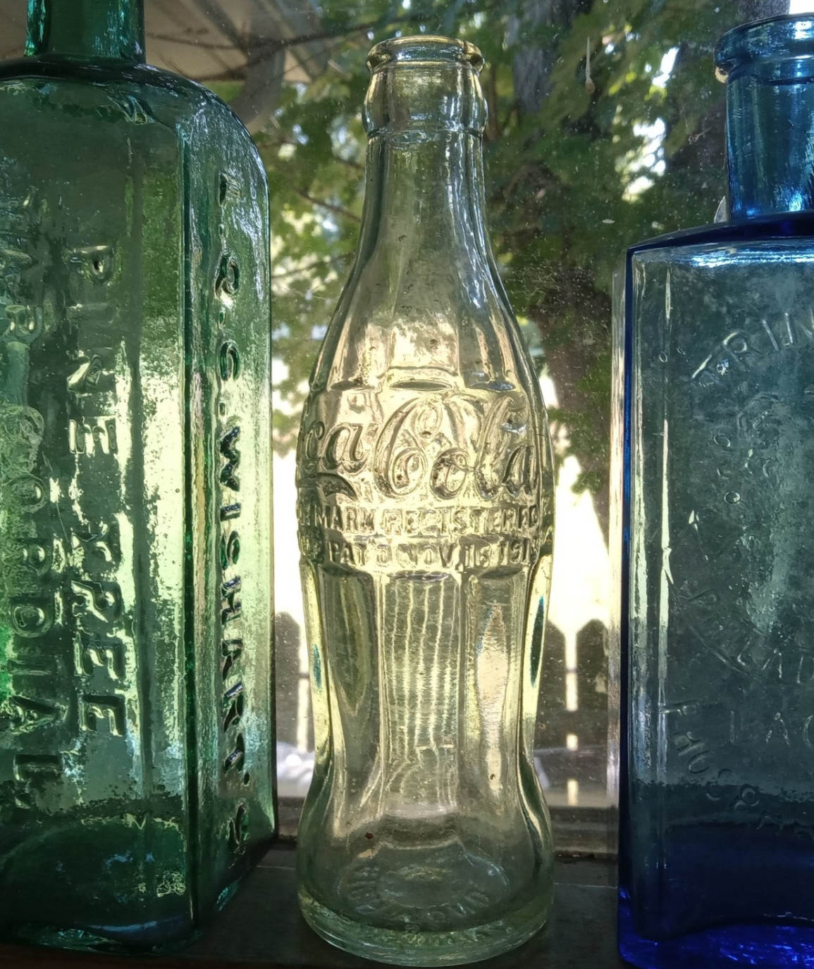 RICHMOND,VA 1915 COKE BOTTLE ORIGINAL HOBBLESKIRT COCA COLA BOTTLE EG27 EMB