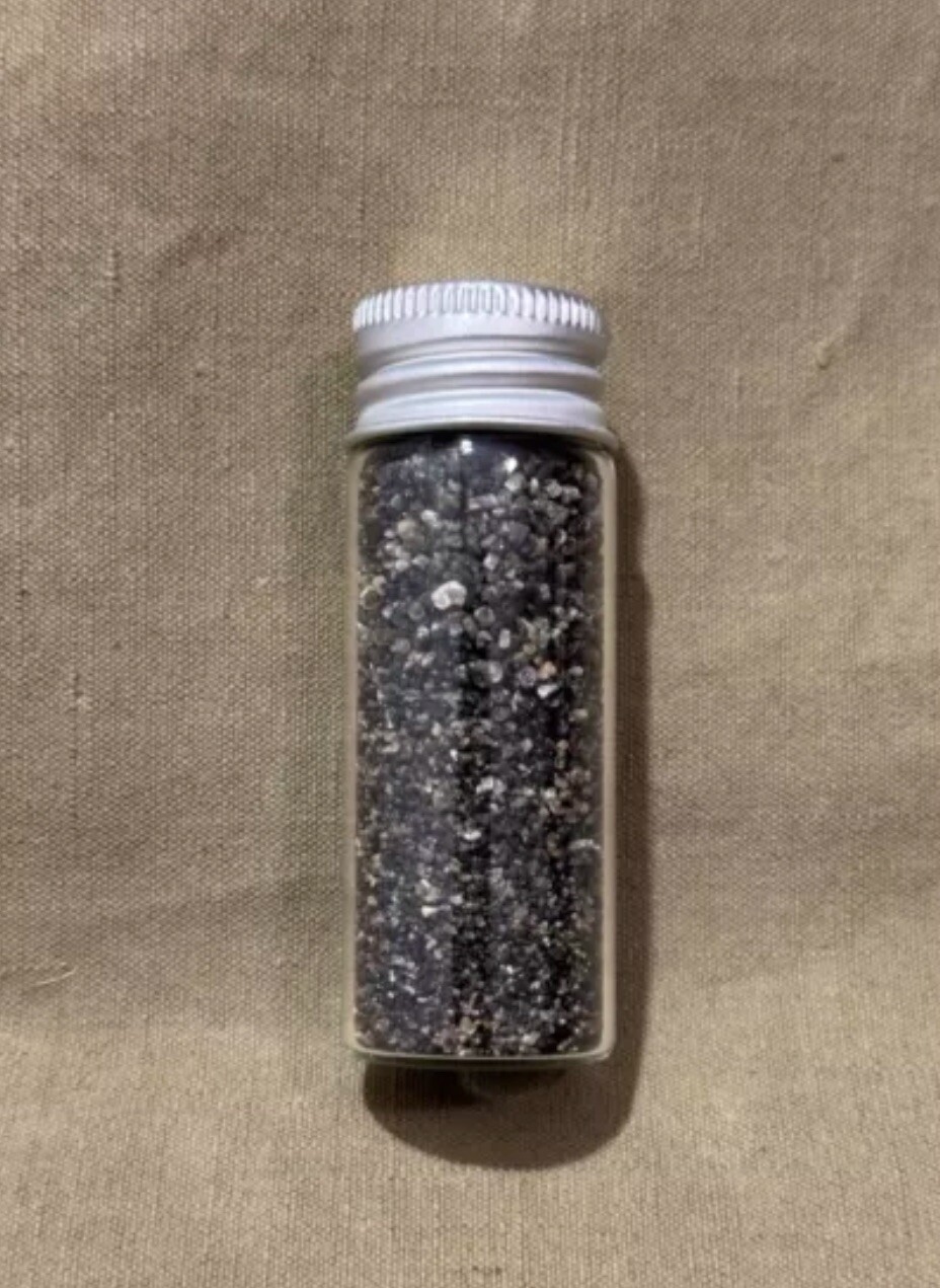 Authentic Iwo Jima Volcanic Sand 15 ML Vial Rare USMC Military Collectible Authentic Iwo Jima Volcanic Sand 15 ML Vial Rare USMC Military Collectible