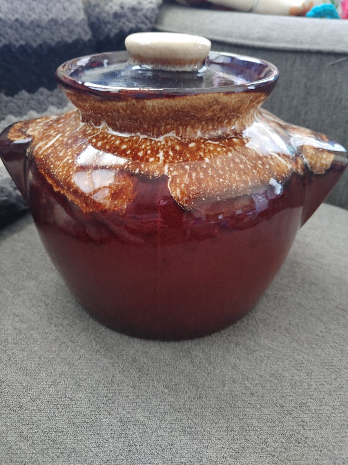 Vtg USA Large Brown Drip Glaze 6.5