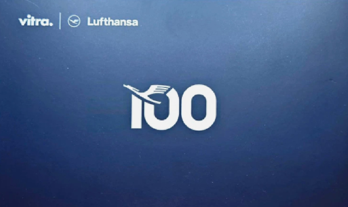 Lufthansa First Class \ Lufthansa First Class \