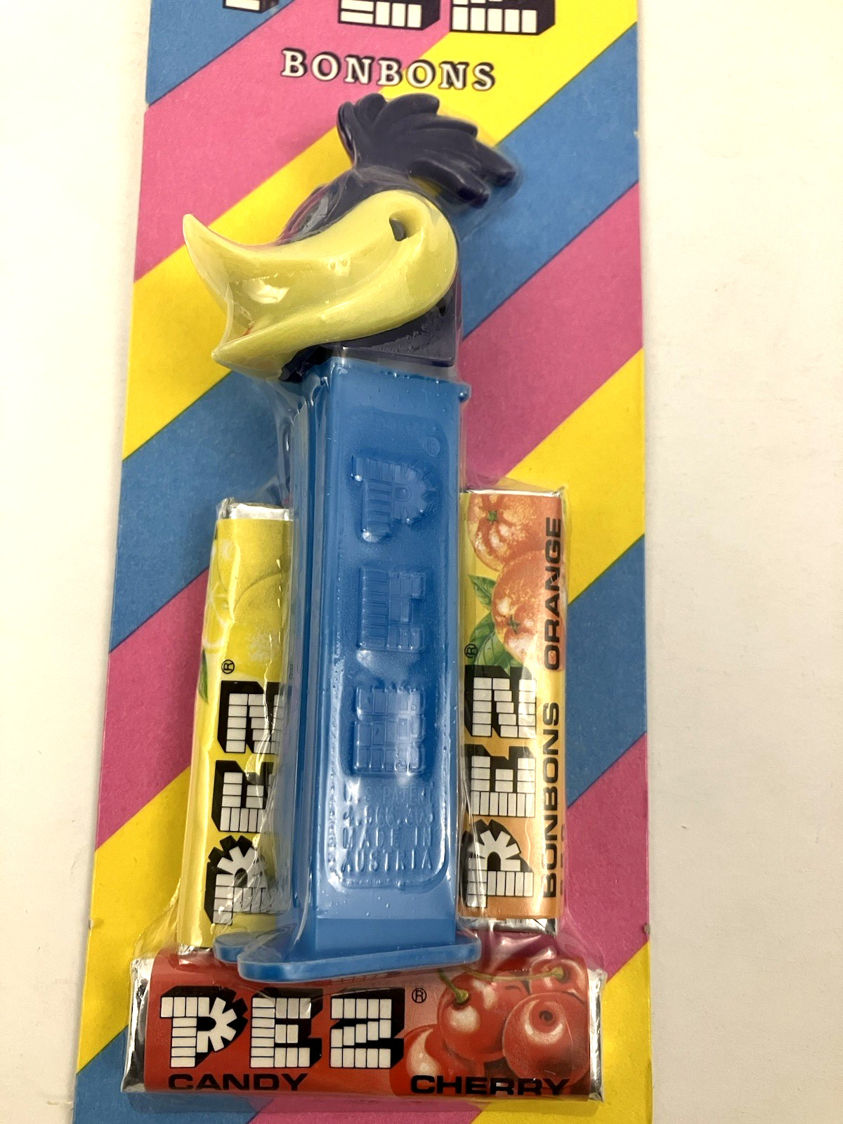 Vintage PEZ Road Runner Warner Bros Bonbons MOC Euro Striped Card
