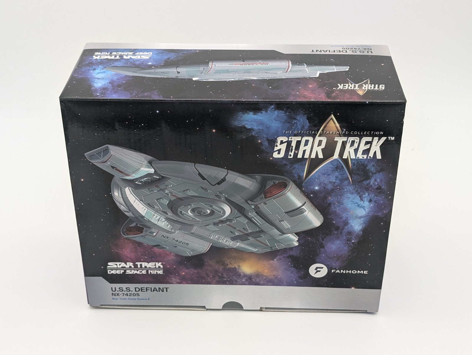 Fanhome U.S.S Defiant XL [SEALED] Eaglemoss Star Trek Starships + Mag