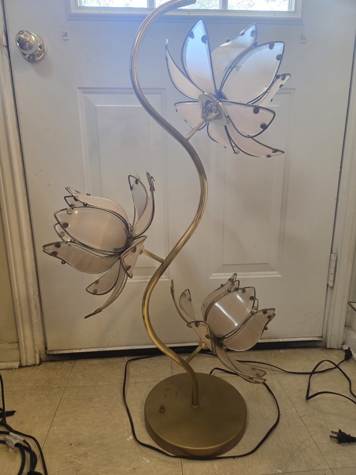 Vtg Mcm Hollywood Regency Lotus Flower Lamp 37\