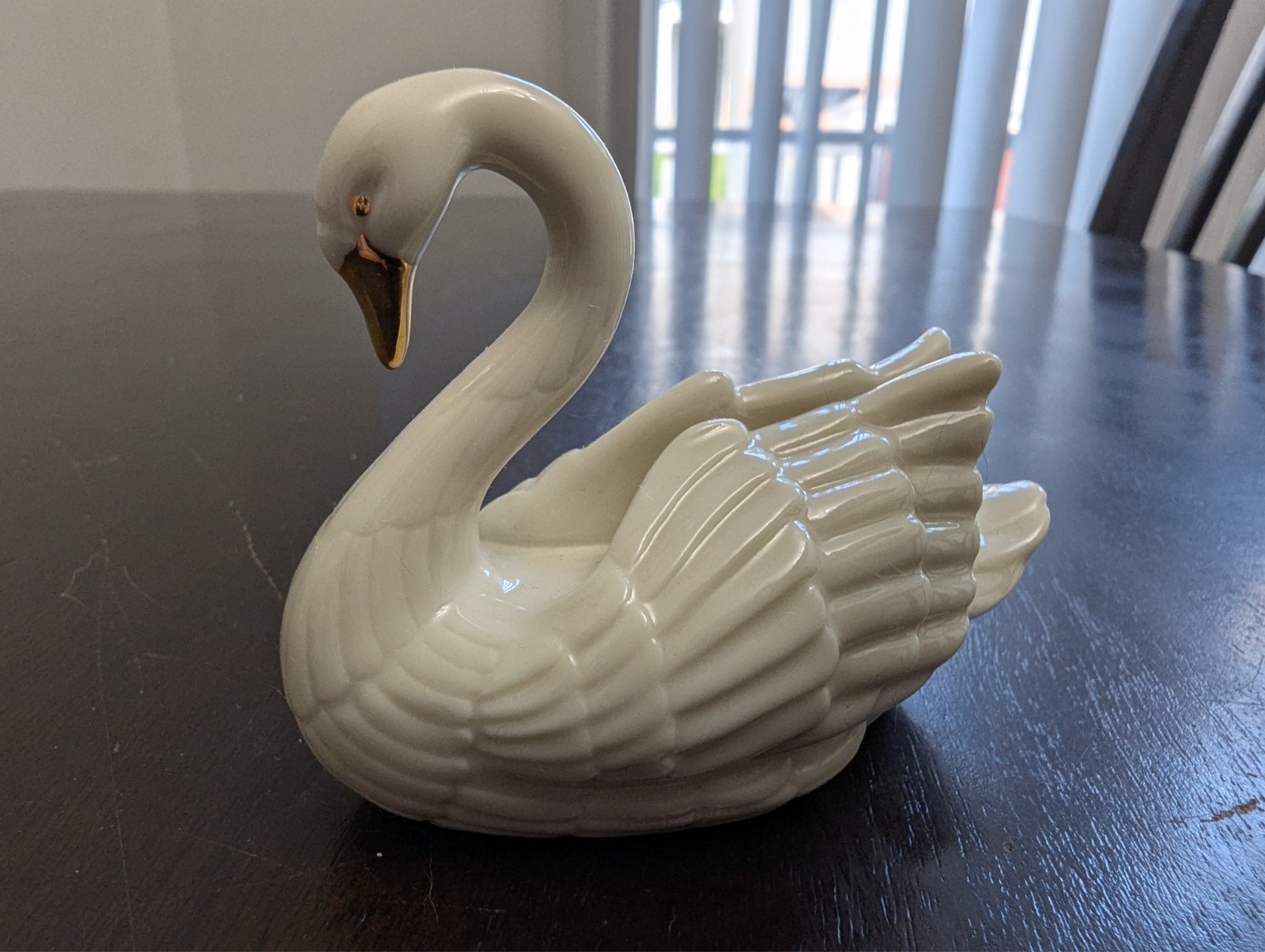 Vintage Lenox Swan Figurine 24kt Accents Wedding Bridal Cake Topper Card Holder