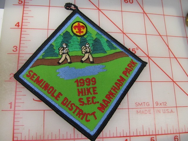 South Florida Council collectible 1999 Hike Seminole District patch (g21)